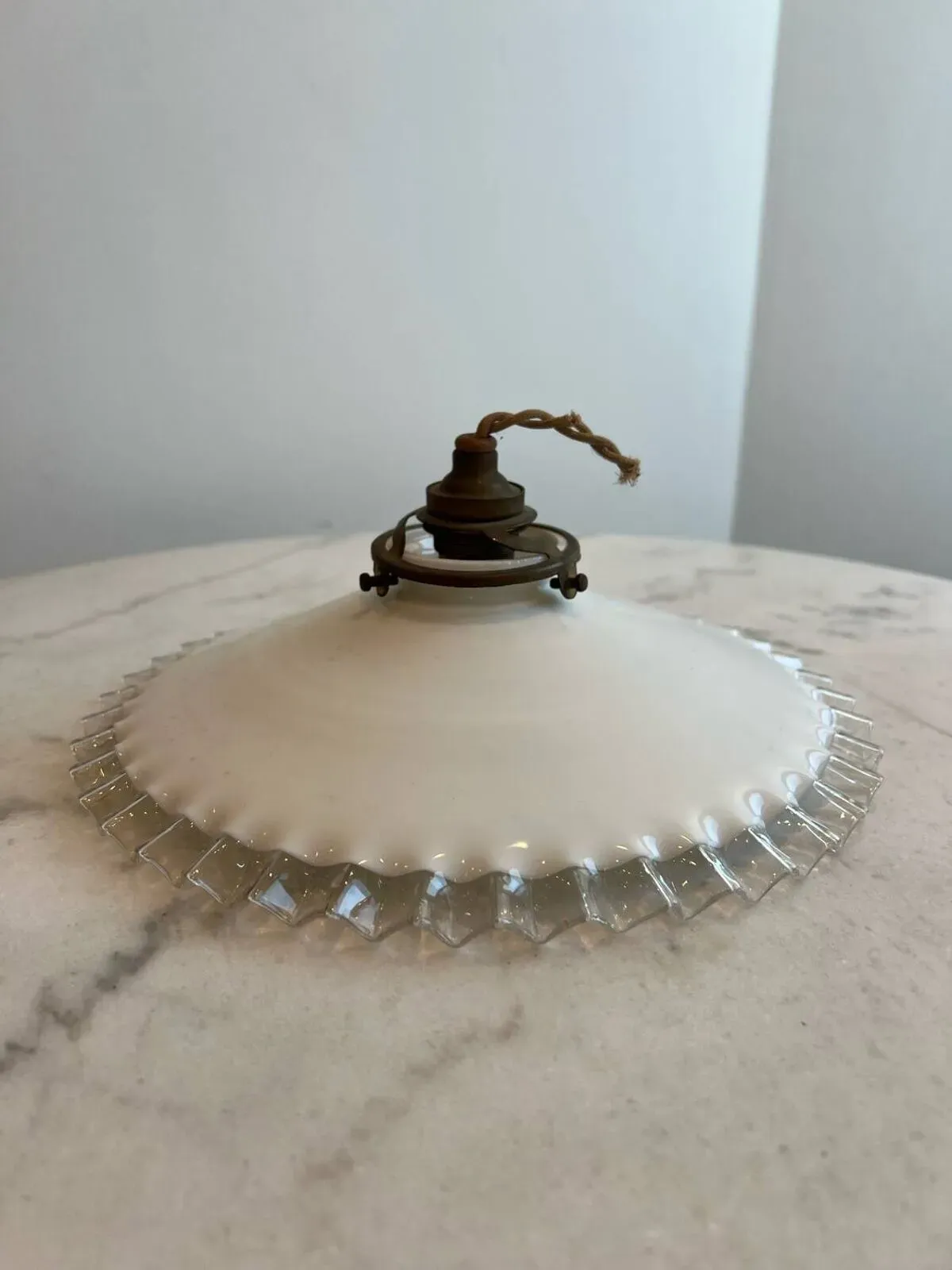 Illustration numéro 2 du produit Suspension opaline