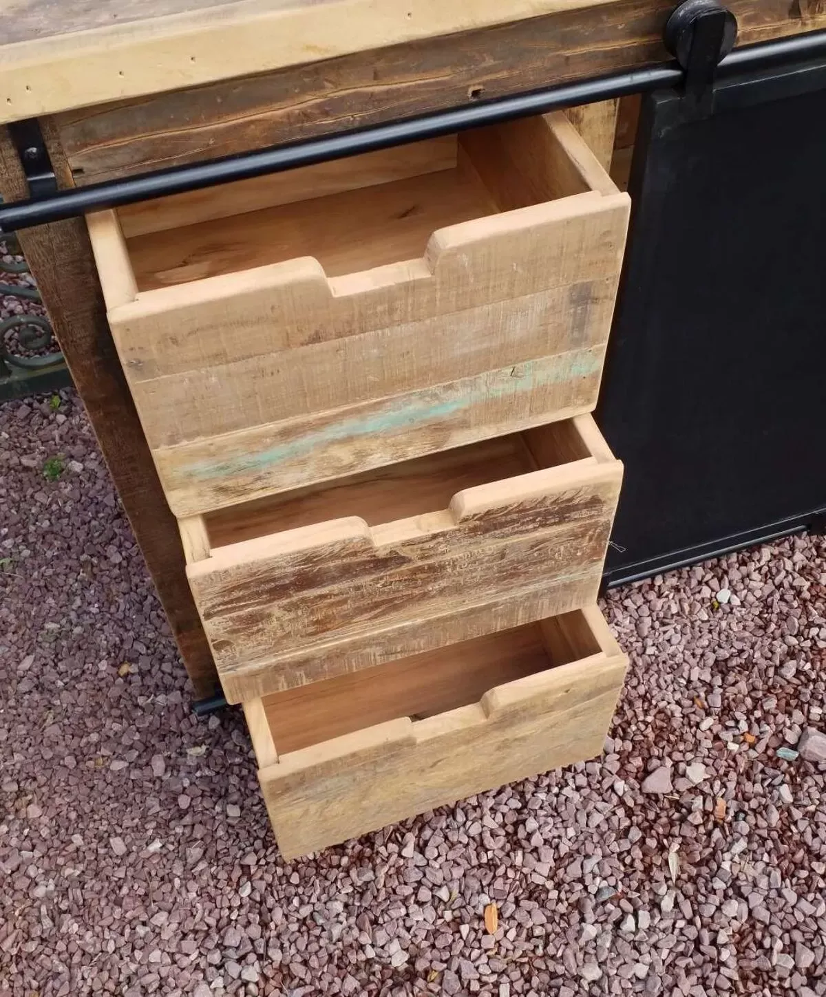 Illustration numéro 2 du produit Enfilade industriel