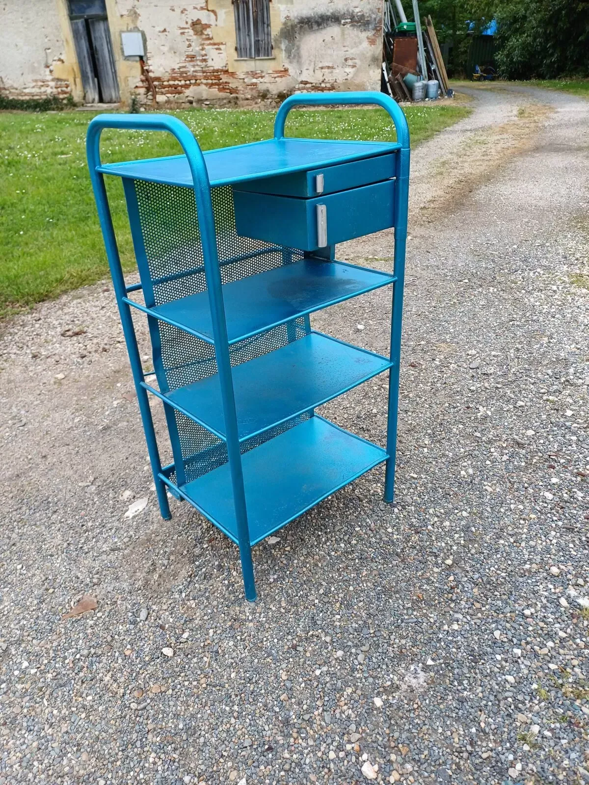 Illustration numéro 2 du produit Meuble Industriel Fer Héliolithe