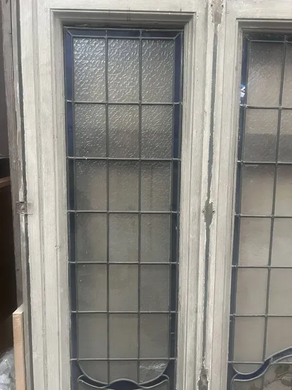 Illustration numéro 2 du produit Fenêtre a imposte en vitrail Art Déco vers 1900 XX siècle