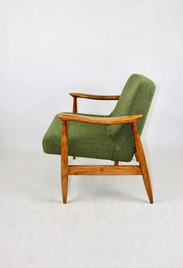 Illustration numéro 2 du produit Fauteuil vintage GFM 300-202 design J.Kedziorek Loft années 70 boucle verte - 2 pièces disponibles