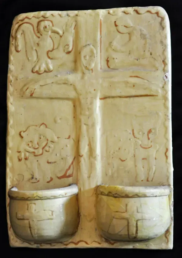 Illustration numéro 2 du produit Bénitier en terre cuite émaillée signé MSD Anne Dangar Moly-Sabata