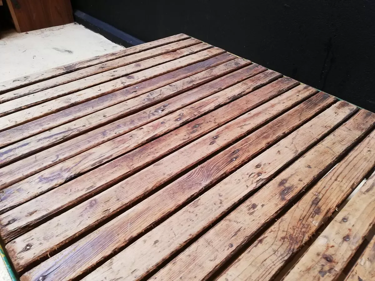 Illustration numéro 2 du produit Table basse, chariot industriel