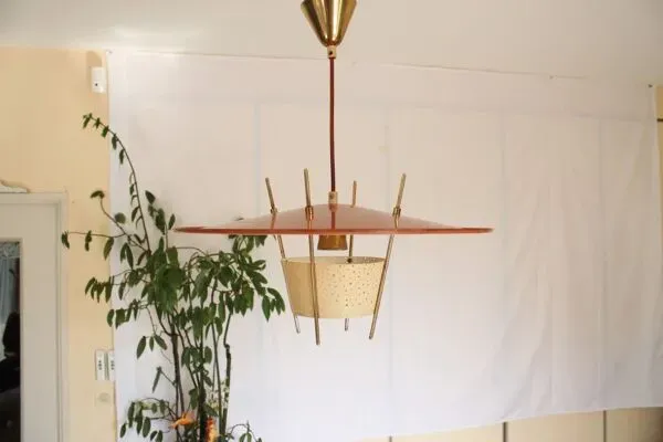 Illustration numéro 2 du produit Suspension laiton et tole perforée  Ernest Igl pour Hillebrand