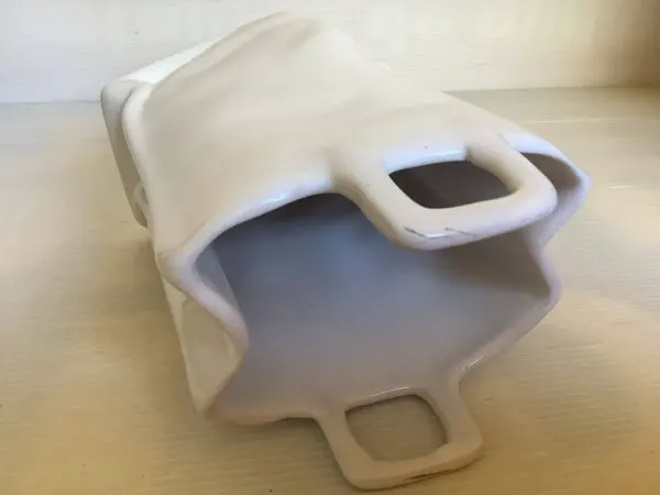 Illustration numéro 2 du produit Vase sac en papier