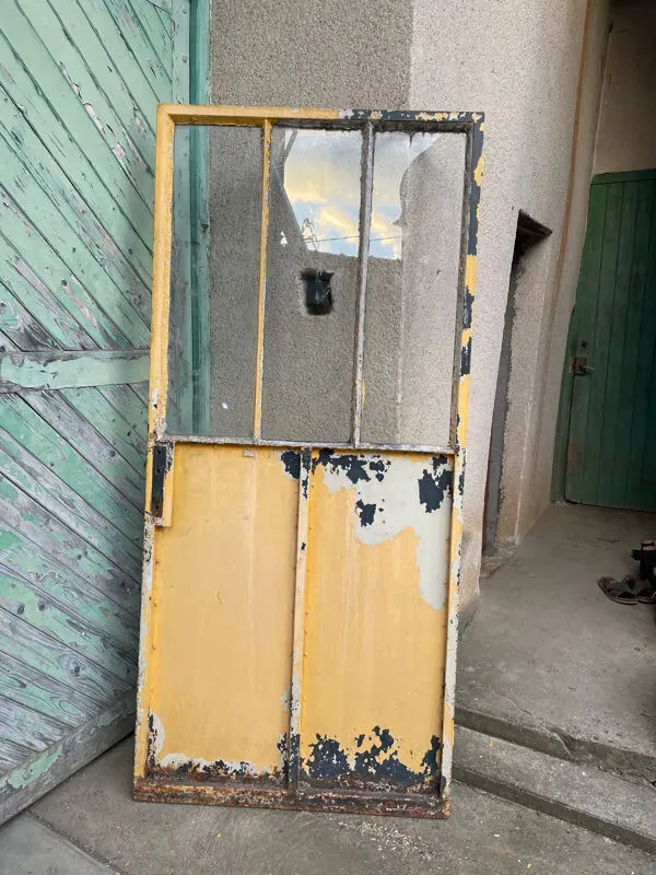 Illustration numéro 2 du produit Porte d’atelier