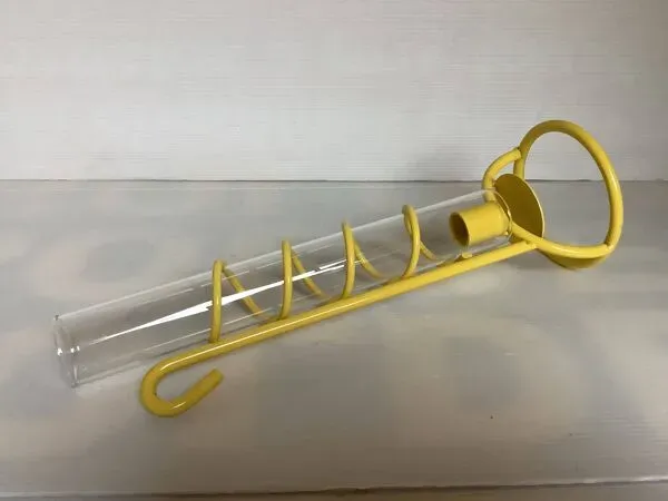 Illustration numéro 2 du produit Grand bougeoir ressort spirale jaune