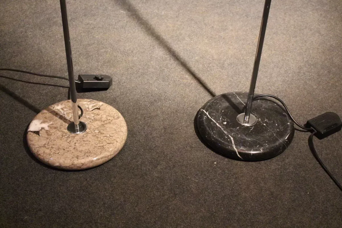 Illustration numéro 2 du produit Lampadaires des années 70, signés par la maison « GUZZINI »