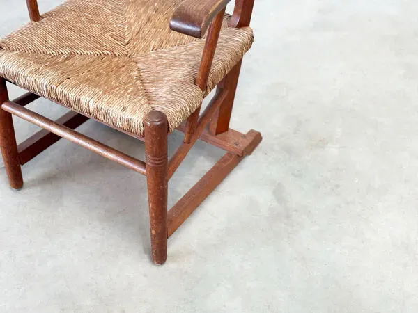 Illustration numéro 2 du produit Fauteuil hollandais des années 1940