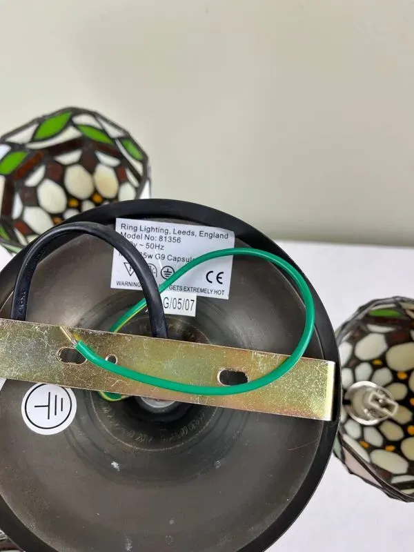 Illustration numéro 2 du produit Lustre pâte de verre