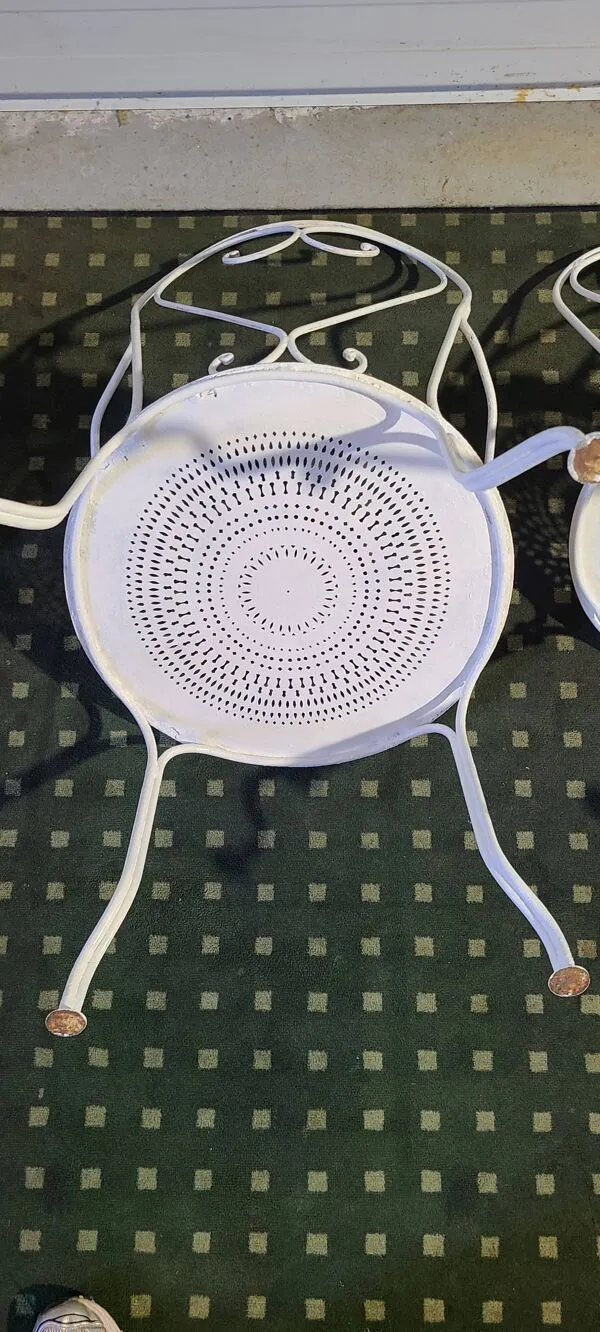 Illustration numéro 2 du produit Salon de Jardin Mid-Century en Fer Forgé