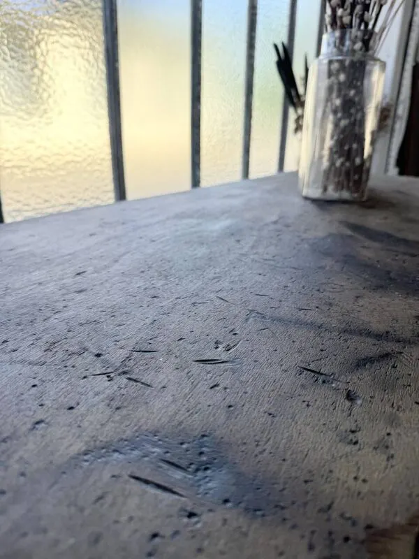 Illustration numéro 2 du produit Meuble de métier patiné bleue à tiroirs XL chêne hêtre