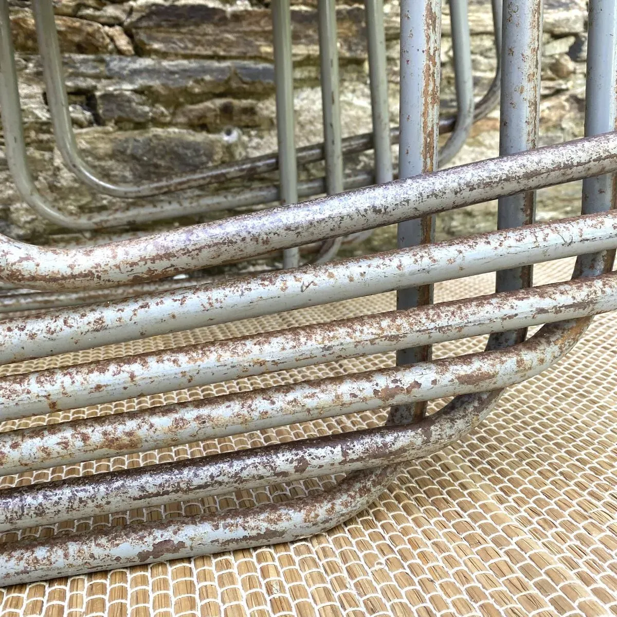 Illustration numéro 2 du produit Chaises traineau industrielles anglaises Remploy années 50-60