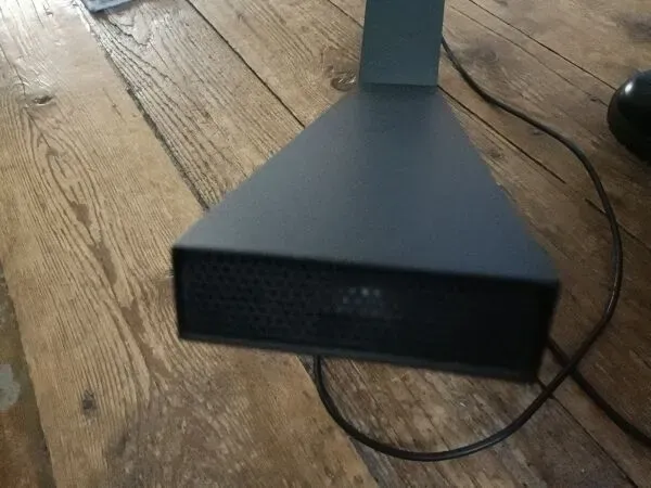 Illustration numéro 2 du produit Lampe de bureau modèle Gli par Zotta pour Eleusi