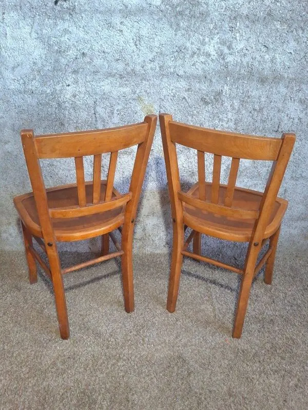 Illustration numéro 2 du produit 8 Chaises Bistrot dont 2 Luterma Hêtre Massif Années 50 Authentiques