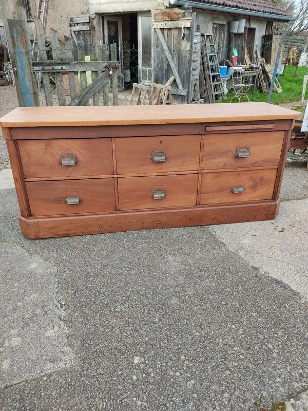 Illustration numéro 2 du produit Meuble de métier 6 tiroirs