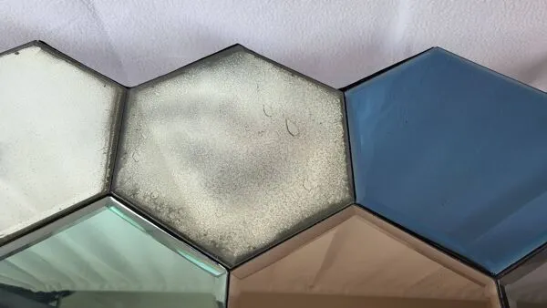 Illustration numéro 2 du produit Table basse Olivier de Schrijver ''Hexagonale '' Ode's Design série limitée