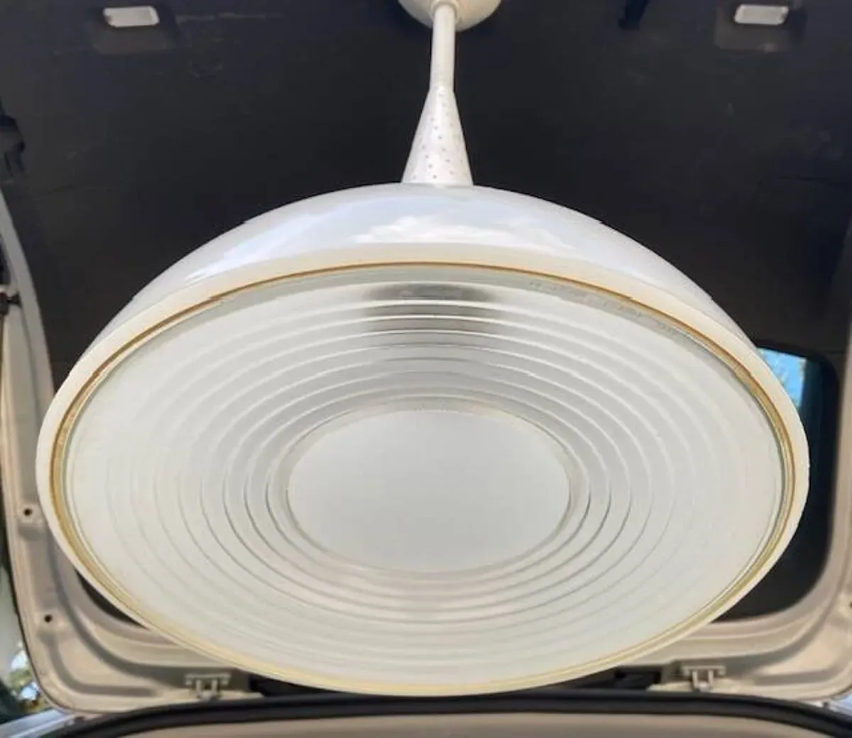 Illustration numéro 2 du produit Suspension holophane