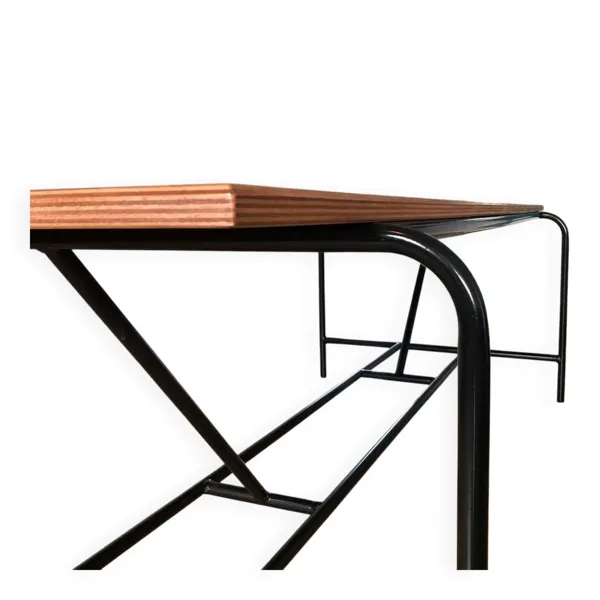 Illustration numéro 2 du produit Table à manger designé par un ébéniste - style industriel / pièce unique