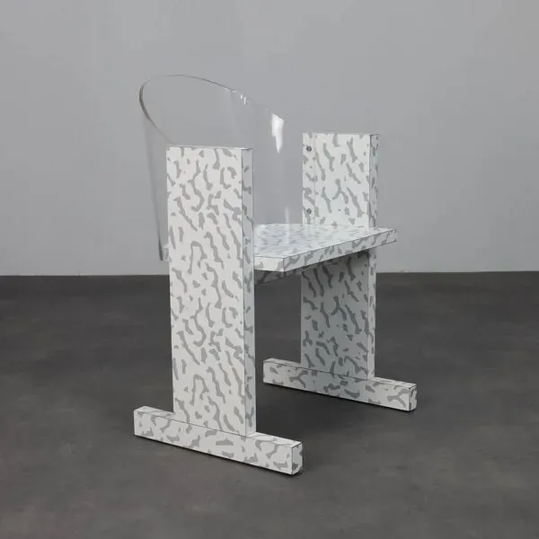 Illustration numéro 2 du produit Chaise Teodora par Ettore Sottsass, 1986