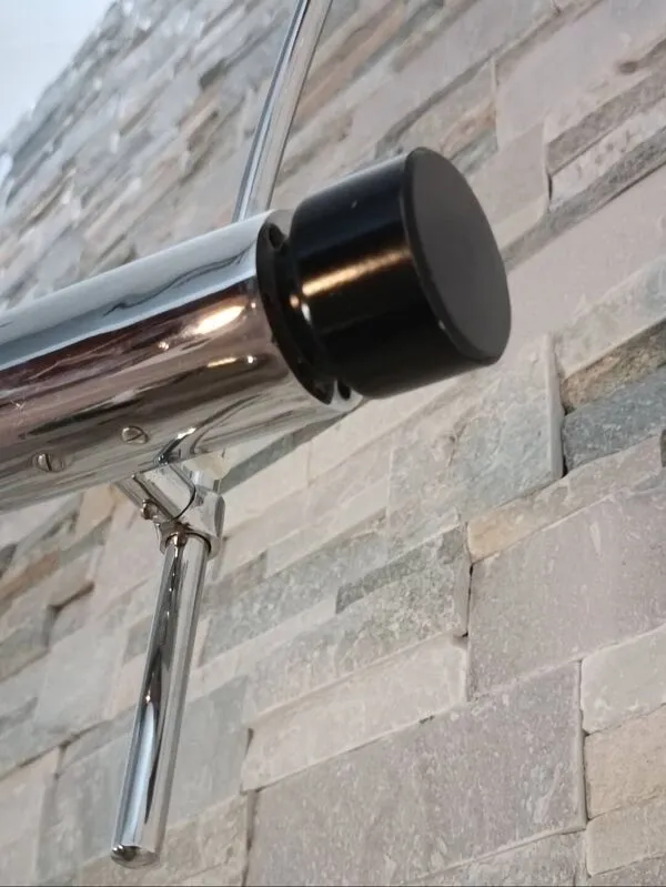 Illustration numéro 2 du produit Paire d'appliques Tharsis par LP Oliva pour Fase 1970