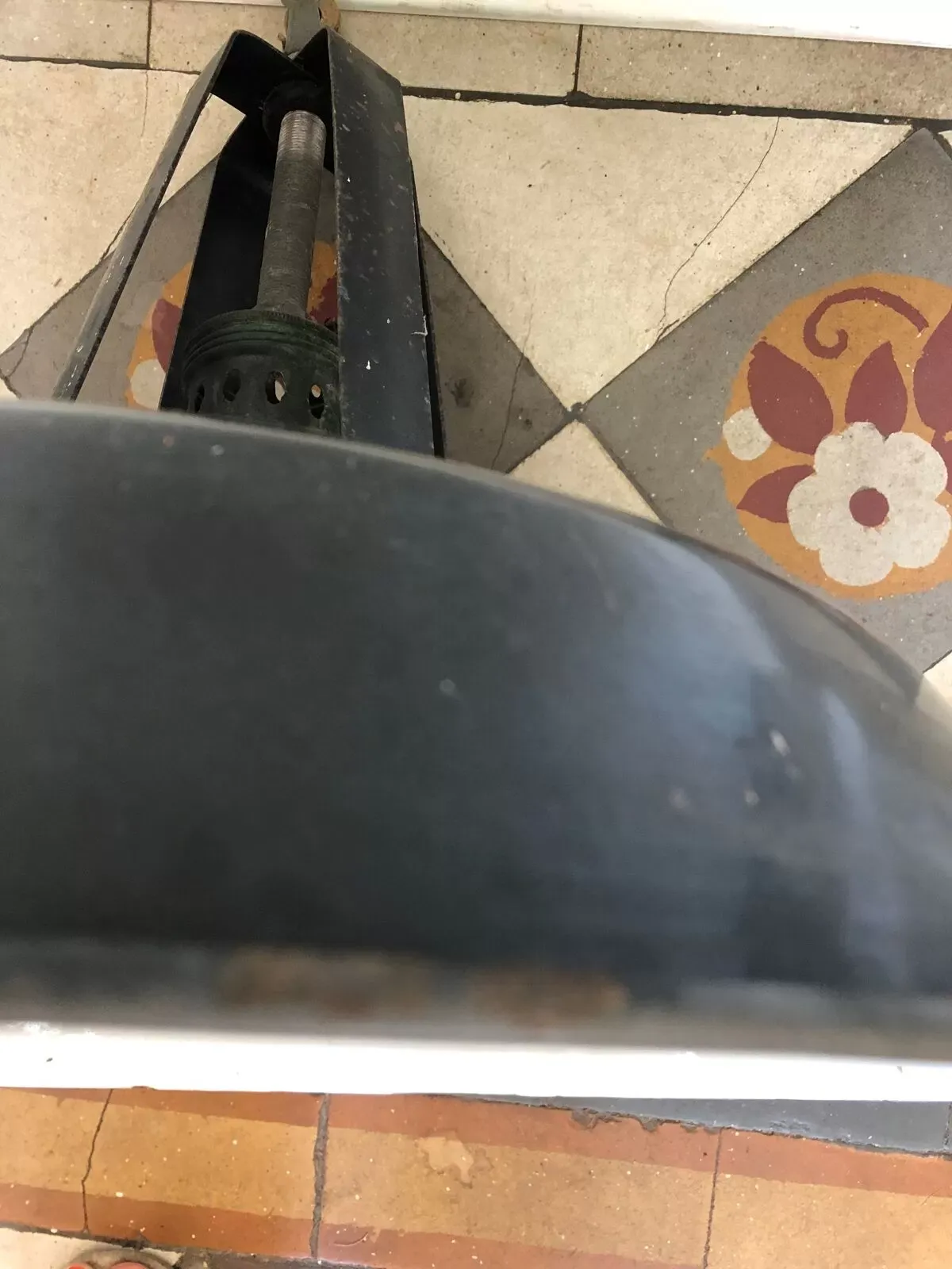 Illustration numéro 2 du produit Suspension industrielle