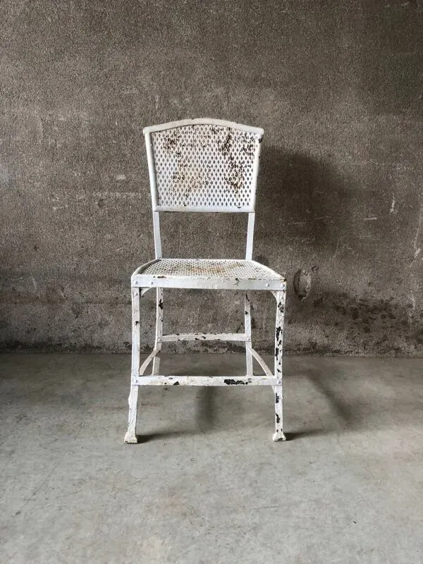 Illustration numéro 2 du produit Chaise de jardin design Gustave serrurier bovy