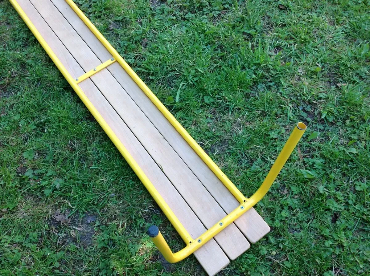 Illustration numéro 2 du produit Banc d'écolier