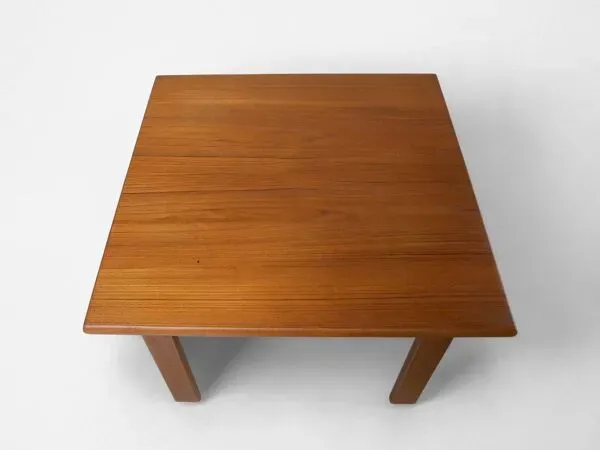 Illustration numéro 2 du produit Table basse