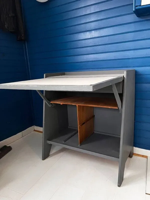 Illustration numéro 2 du produit Secrétaire Raclem, France, 1950-1960