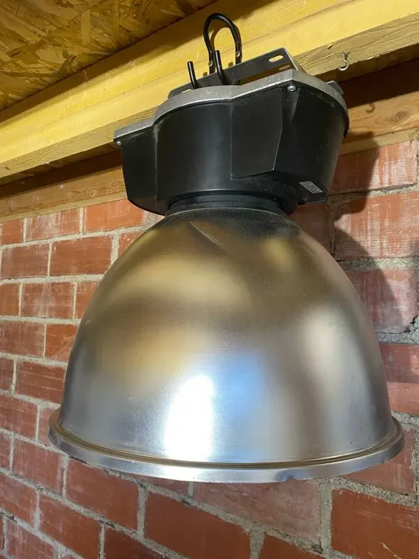 Illustration numéro 2 du produit Suspension Ancienne Industrielle PHILIPS Globe Alu Gris  Vintage