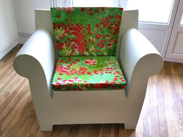 Illustration numéro 2 du produit Fauteuil STARCK Bubble ''blanc zinc