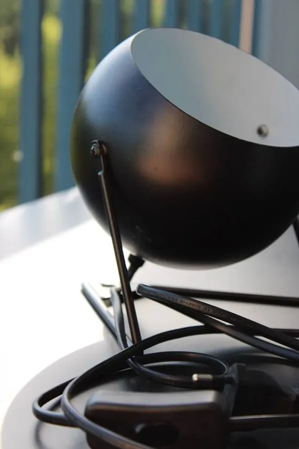 Illustration numéro 2 du produit Lampe Eyeball Space Age noire