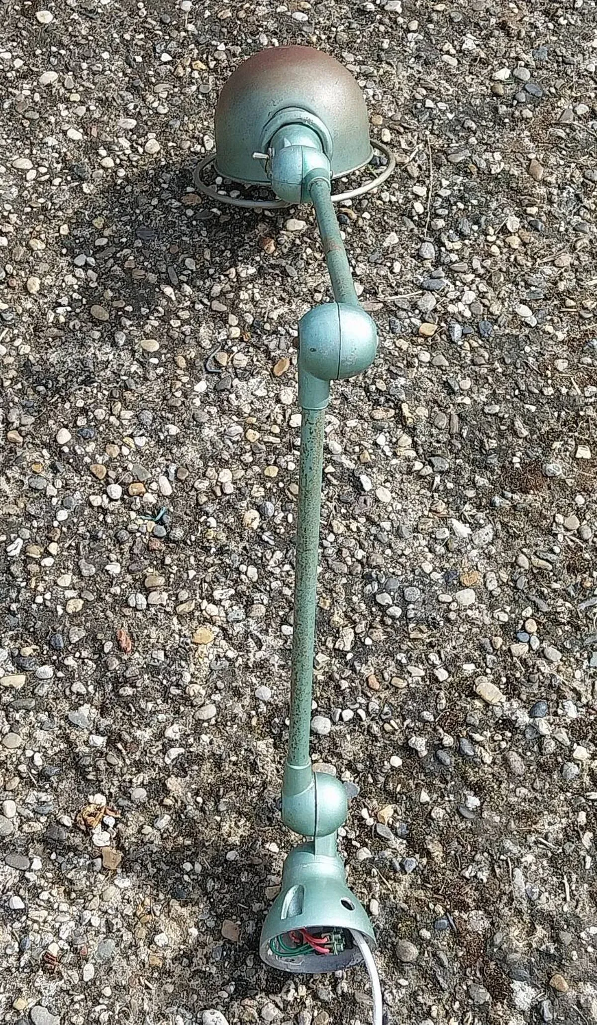 Illustration numéro 2 du produit Lampe Jield 2 bras articulée