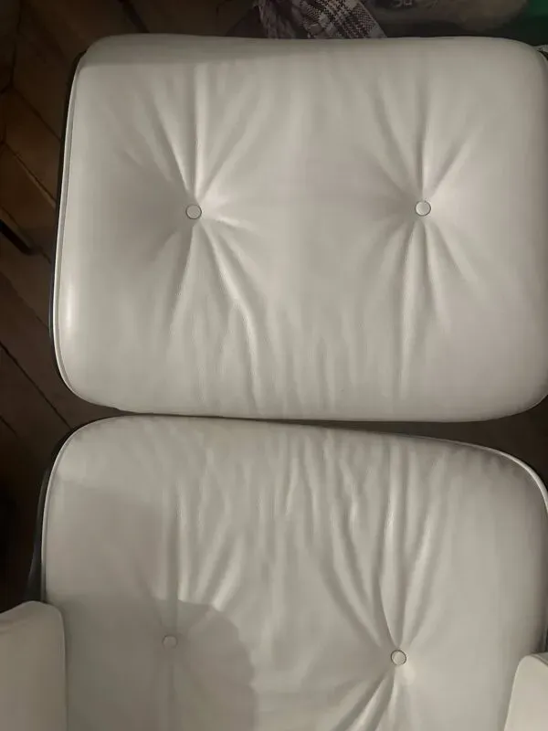 Illustration numéro 2 du produit vitra eames lounge chair white and black