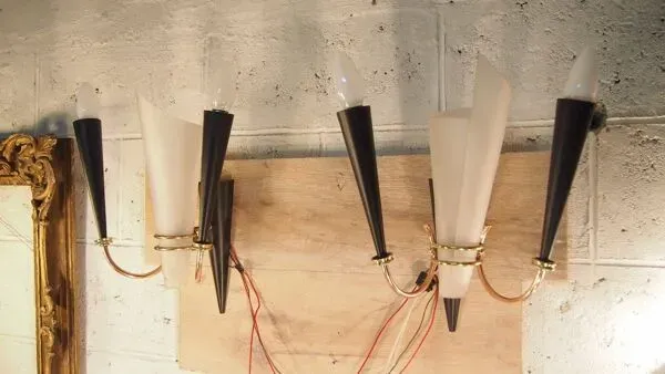 Illustration numéro 2 du produit Paire applique lunel mid century texture perspex laiton dore noir