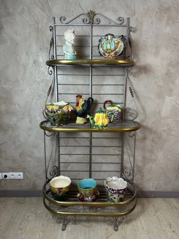 Illustration numéro 2 du produit Étagère de boulangerie