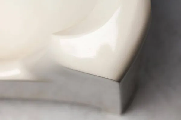 Illustration numéro 2 du produit Fuateuil Solar de Carlo Bartoli en fibre de verre par Arflex