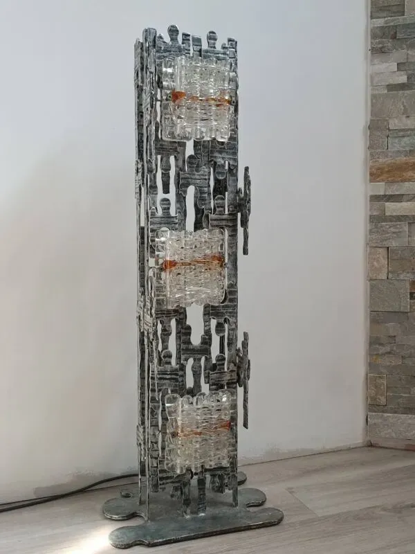 Illustration numéro 2 du produit Lampadaire sculptural brutaliste par Albano Poli pour Poliarte 1970s