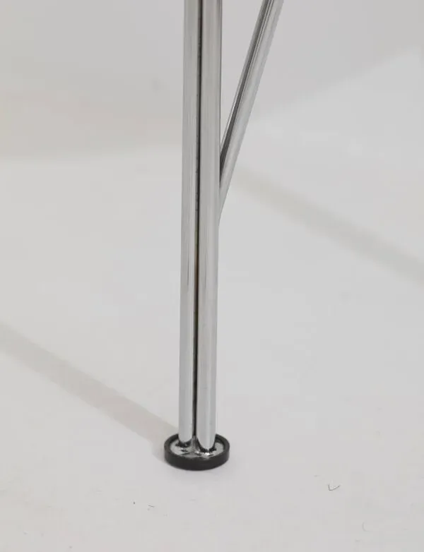 Illustration numéro 2 du produit 4 Chaises / Fauteuils Lune d’Argent par Pascal Mourgue pour Fermob 1980