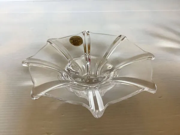 Illustration numéro 2 du produit Paire de bougeoirs cristal RCR Italy