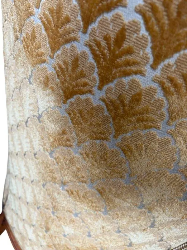 Illustration numéro 2 du produit Fauteuil baroque vintage jaune doré / une place / canapé