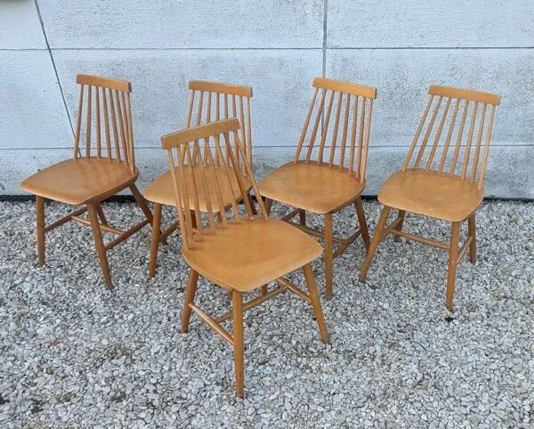 Illustration numéro 2 du produit 5 chaises scandinaves Stockholm, années 60-70
