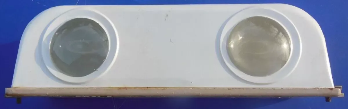 Illustration numéro 2 du produit Applique moderniste mural ou plafonnier industriel - loft