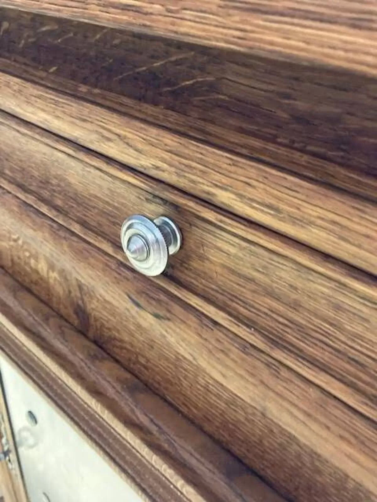 Illustration numéro 2 du produit Confiturier 1 porte relooké