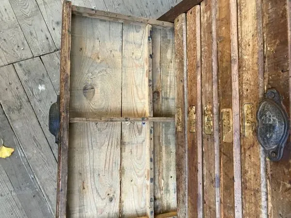 Illustration numéro 2 du produit Meuble de métier , imprimeur ,imprimerie