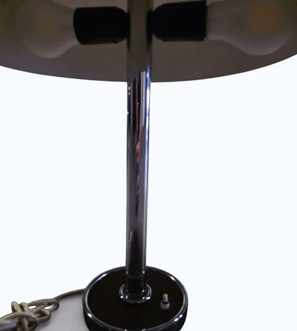 Illustration numéro 2 du produit Lampe de Bureau Design - Circa 1960