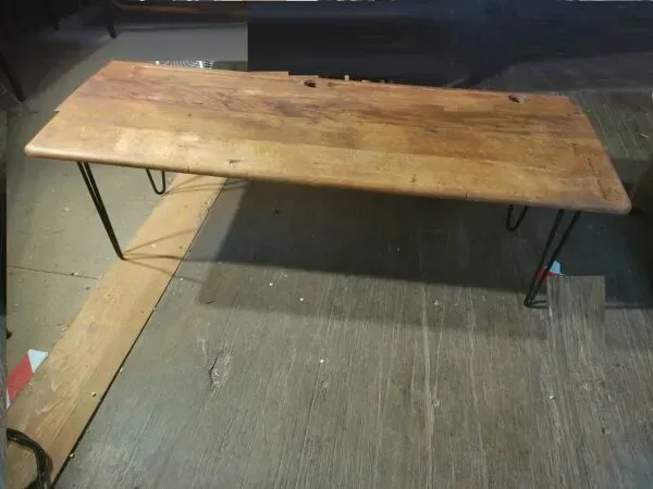 Illustration numéro 2 du produit Table basse salon pieds compas plateau bois bureau école