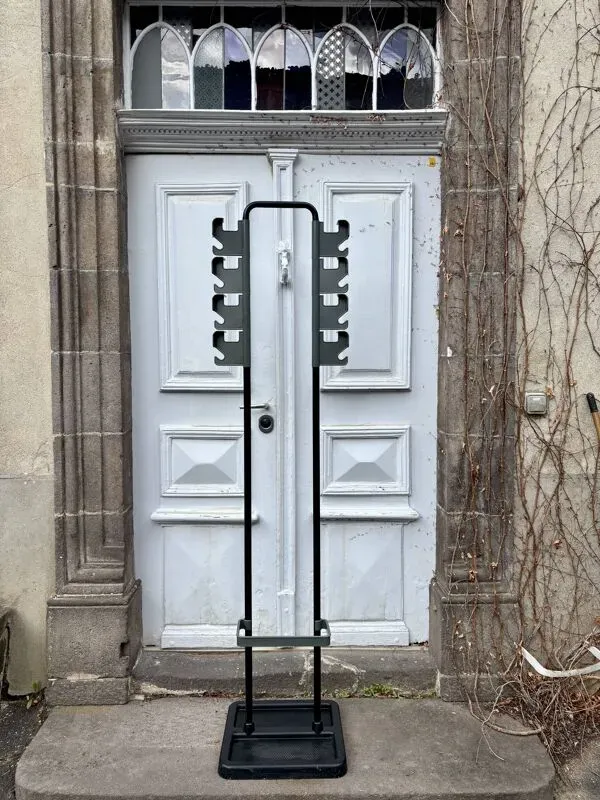 Illustration numéro 2 du produit Porte-manteau par Jean-Pierre Vitrac pour Manade, 1970