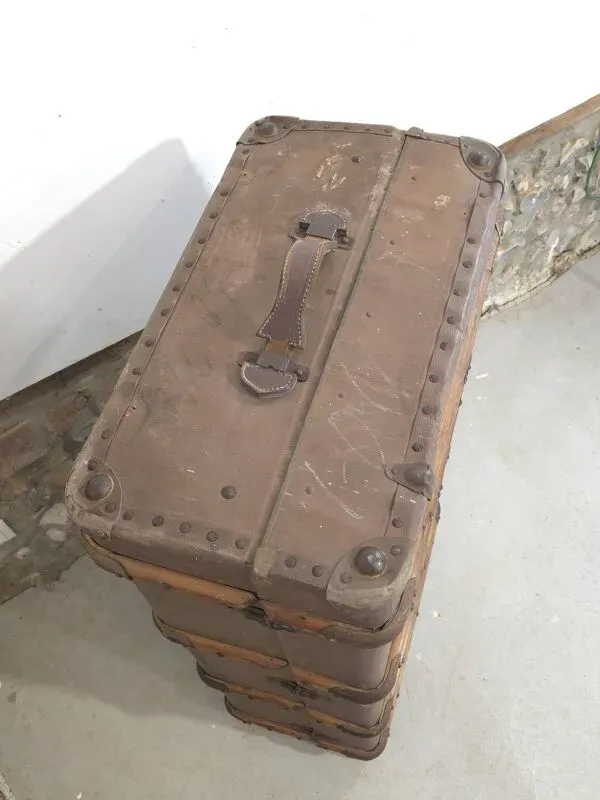 Illustration numéro 2 du produit Grande malle vers 1930